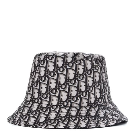 dior bucket hat black